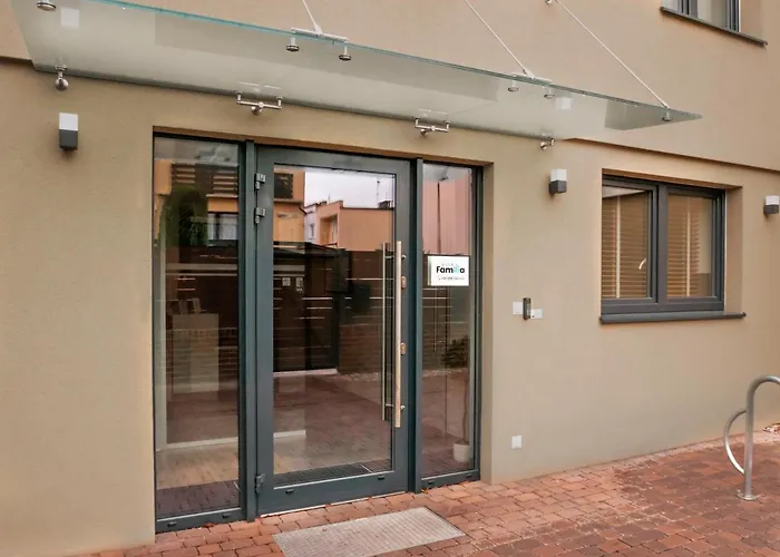 منزل للإقامة Familia *